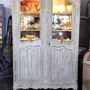 Vitrina francesa de época