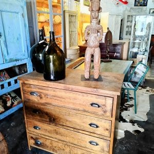 Mueble Còmoda maciza recuperada