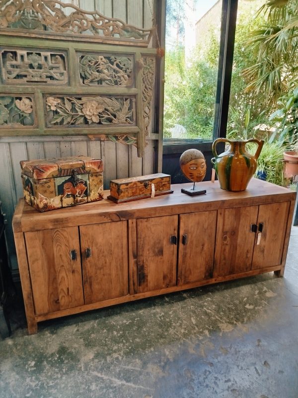 Aparador seis puertas diseño rustico